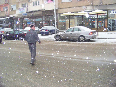 Снежна мeќава во Куманово