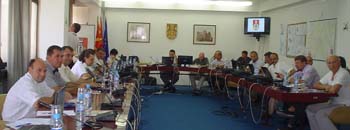 Капиталните проекти за едни напредуваат за други стојат во место
