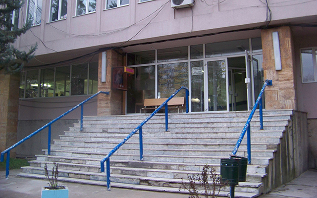 За 53 места во Кумановската болница се пријавиле 330 кандидати