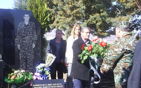 Одбележани 14 години од загинувањето на Дејан Јакимовски