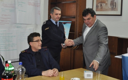 Прогласени најдобар полицаец и пожарникар