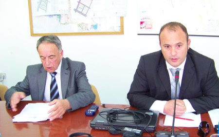 Советниците на Нова демократија независни